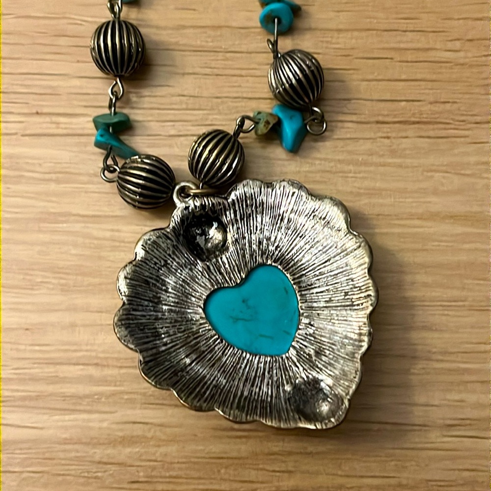Turquoise Heart Pendant Necklace Women’s - Picture 3 of 6